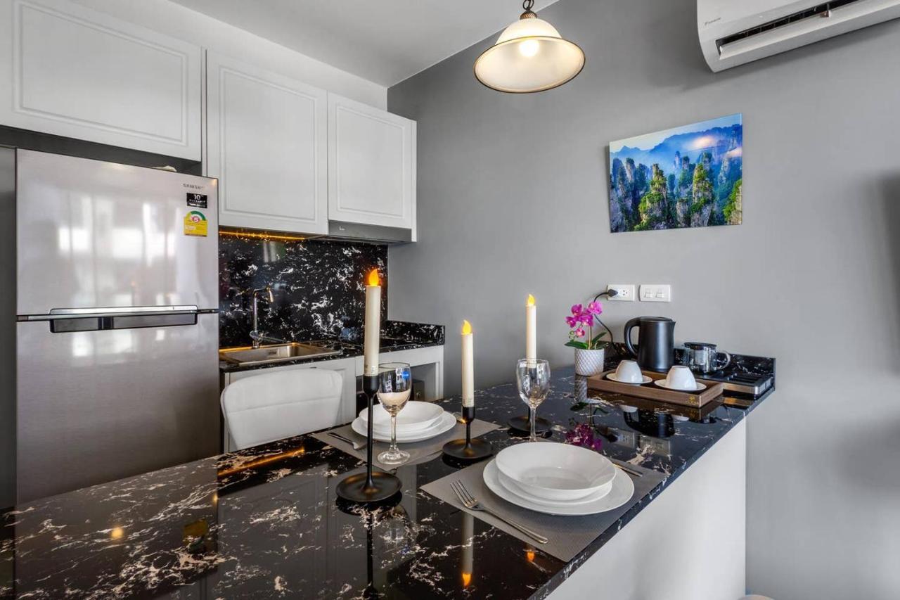 Palmyrah Surin, Modern 1Br With Terrace, 150 Meters To Surin Beach Bagian luar foto