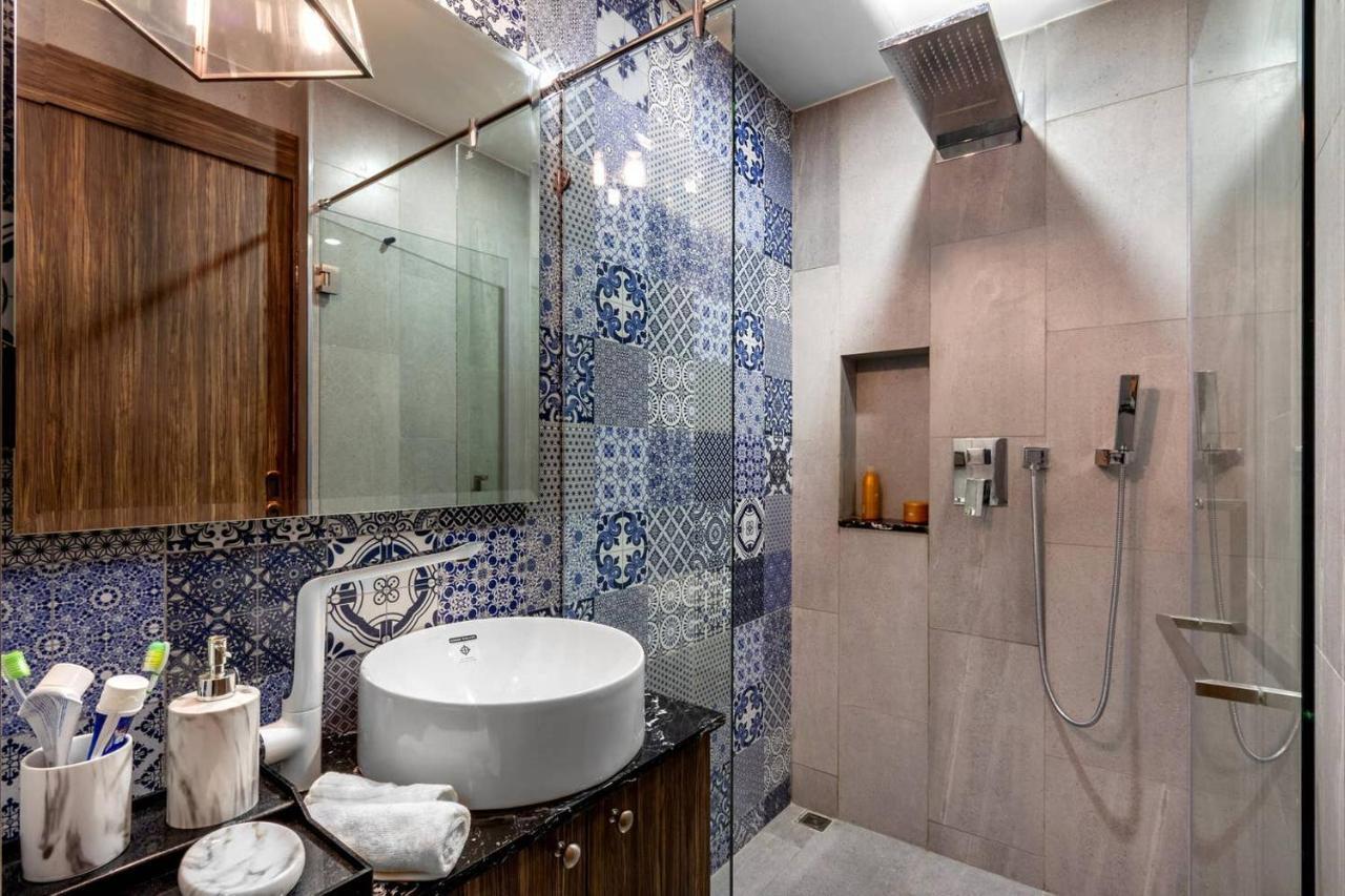 Palmyrah Surin, Modern 1Br With Terrace, 150 Meters To Surin Beach Bagian luar foto